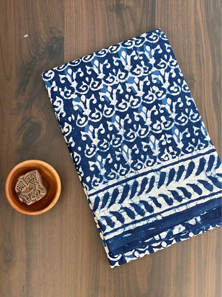 Kalamkari 2 Kaam Jaal Butdi Motif Off Mud Dabu Base With Krista 2 Kaam Border Hand Block Print