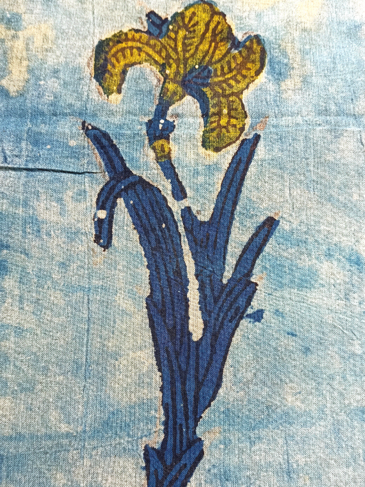 Ajrak Flower Butta Jaal With Indigo leaves Print