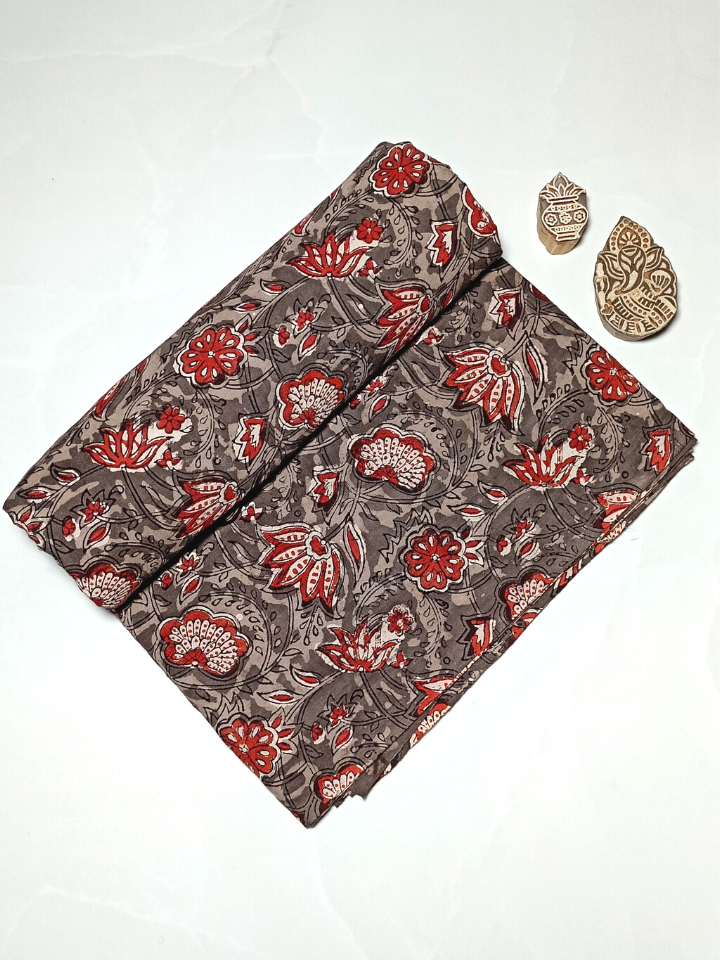 Jawtha Small Red Flower Jaal With Brown Leaves Print