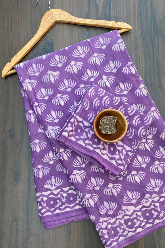 Small  Butti Flower Mud Dabu off Purple Colour Hand Block Print Saree